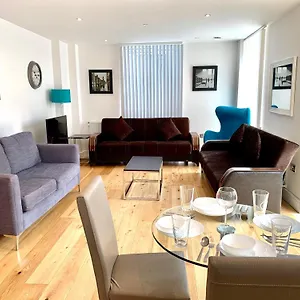 https://apt-modern-excel-2-bedrooms-2-bathrooms-parking.cambridgehotelsuk.com